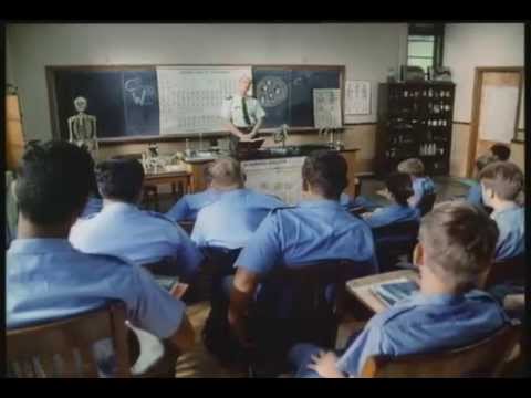 Loca academia de combate Spanish DVD VHS XviD mp3 1986