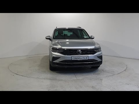 211MN69 - 2021 Volkswagen Tiguan 2.0 TDI 122HP Life 36,950
