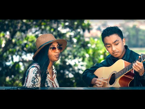 Hery-Zo & Ayam - Feno hasambarana