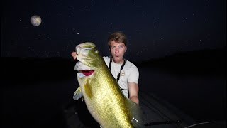 This is WHY You Should Be NIGHT FISHING + My Biggest  Bass of 2021 (Just Fishing Ep.1)