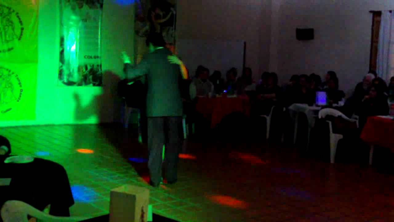 Cachirulo Exhibición de Valentina Garnier y Ariel Lescano en "Nuestra Milonga"