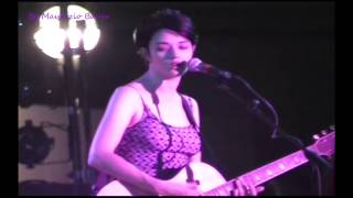 CARMEN CONSOLI ☆★ AUTUNNO DOLCIASTRO, LIVE ☆★  LIGNANO 03/08/99 ☆★ M-E-R-A-V-I-G-L-I-O-S-A!  ツ