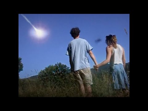 Fin Argus 'Front Door' Music Video