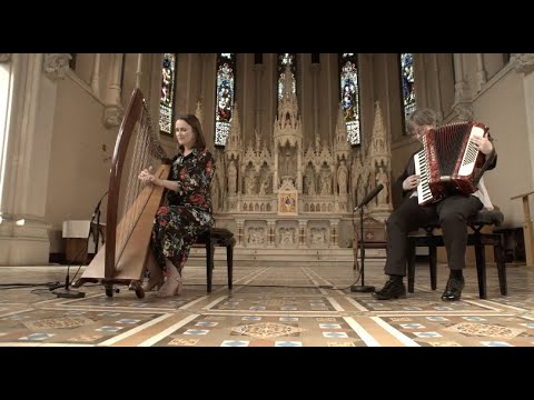 Síle Denvir and Róisín Blunnie ‘The Air Tune’