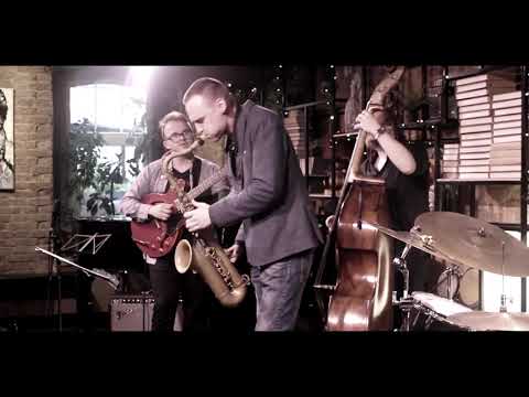 Victor Chaplygin & Art Baden - «Song For S.» (v.chaplygin)