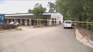 Deputies investigating deadly shootout at Forsyth County furniture store