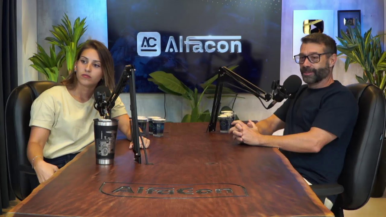 Bate Papo com a provada . Com Tayana e Julian Quintanilha