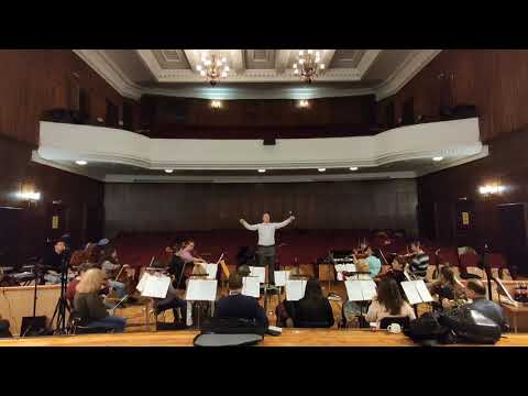 Johann Strauss II — Abertura Die Fledermaus — maestro Philipp Bazhenov