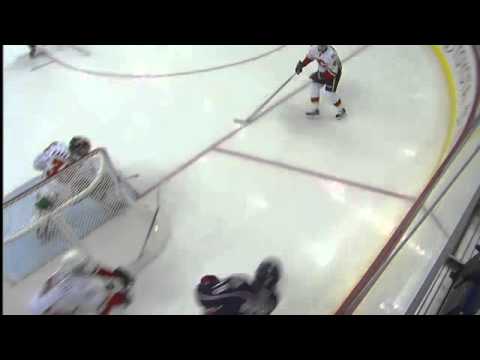 Antoine Vermette Between the Legs Goal 11.21.2011