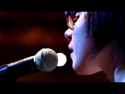 Balún - Camila live at El Museo del Barrio (Official Video)