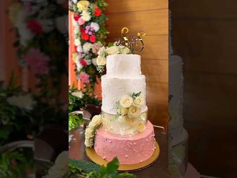 Aesthetic dreamy tall wedding cake by MasterBaker Oindrila Bala #cakereels