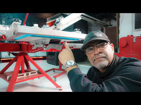 PRINT YOUR OWN T-SHIRT // A TRICK TO A SHARP AND SMOOTH SCREEN PRINT