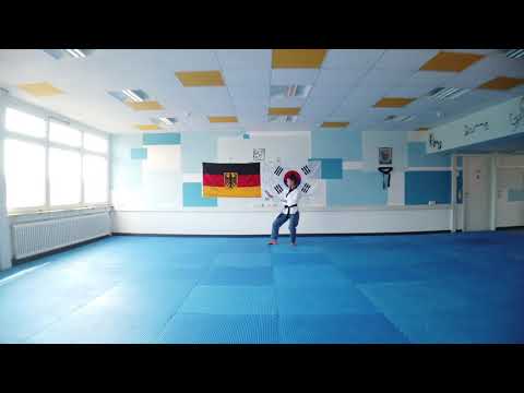 Anna Monika Siepmann (26-01-2004) - Division female Junior - round 2