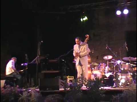 Thierry Ollé Trio Guest Wendell Brunious "I'm Walkin'"