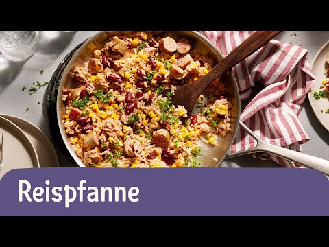 Reispfanne mit Gemüse und Bratwurst 🍚🍳 | schnelle Pfannengerichte | REWE Deine Küche