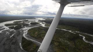 preview picture of video 'Flying into Talkeetna, Alaska'