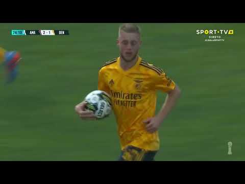 Golo L. Lacroix: Estrela Amadora 2-(1) Benfica B - Liga Portugal SABSEG | SPORT TV