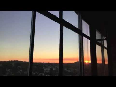 Top floor, corner suite at Spencer Castle - Victoria, BC