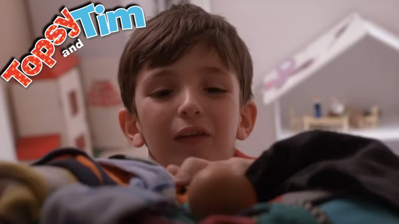 Dinozor yumurtası | Topsy ve Tim - WildBrain | Çocuk Filmleri