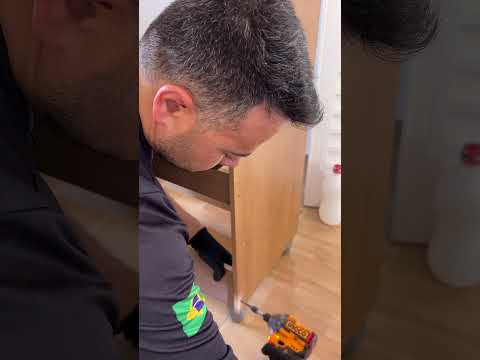 Montagem guarda roupa 4portas. Sou montador de móveis em São João d’Aliança Goiás
