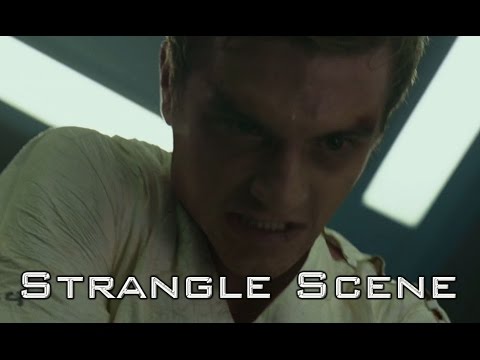 The Hunger Games : Mockingjay Part 1 - Strangle scene in HD [Full Scene]