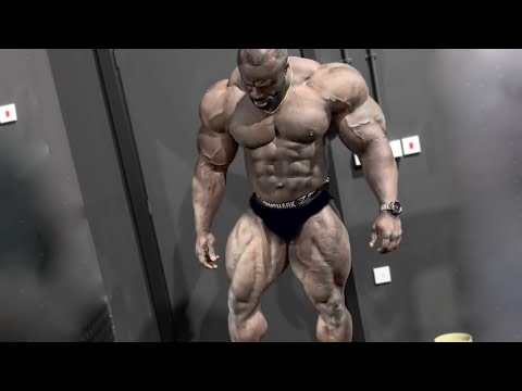 NEW YEAR - NEW MINDSET - BODYBUILDING MOTIVATION