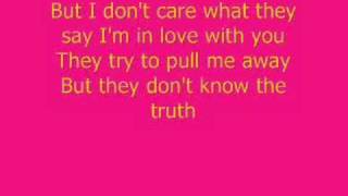 Bleeding Love~Leona Lewis w/ lyrics