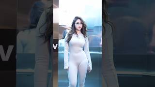 beautiful girl street fashion outfits style #tiktok #chinesefashion #mejoresstreetfashion #shorts