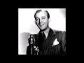 Bing Crosby & Spike Jones - Love In Bloom