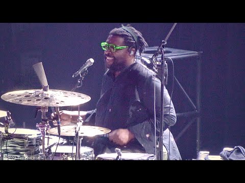 Questlove drum closeup - The Roots - live in concert in San Francisco (4K)