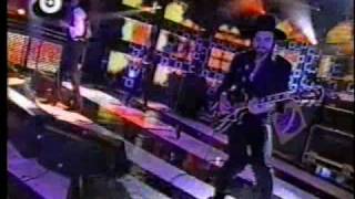 Living Things  Live in BRAZIL MTV &quot;BOM BOM BOM&quot;