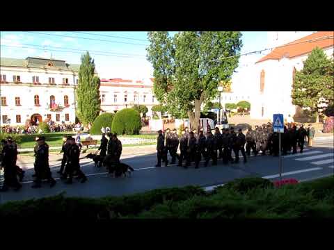 VIDEO z veľkého sprievodu mužov zákona v Prešove, pozrite si to aj vy
