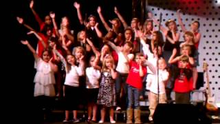 preview picture of video 'Fellowship Forney childrens choir-2'