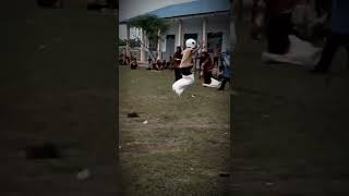 Download lagu Lomba Versi DJ Kewer Kewer mp3 Download lagu Lomba Versi DJ Kewer Kewer mp3