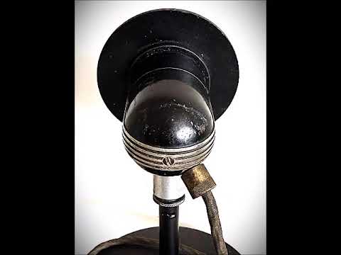 Vintage 1940's RCA 88A "Pressure" Dynamic Microphone w/rare baffle, works, stand image 11