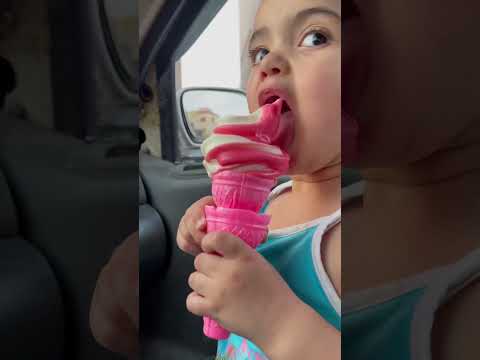 نيهان بتحب ايسكريم فرولة وانتوو اشتركو بالقناة نوصل 100 الف viral شفا cute funny shorts
