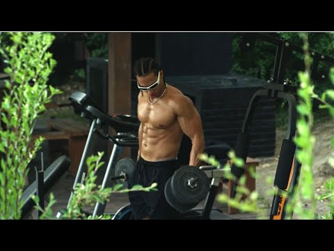 PAPI CHULO - El Futuro Fuera De Orbita Ft. King Savagge (Video Oficial)