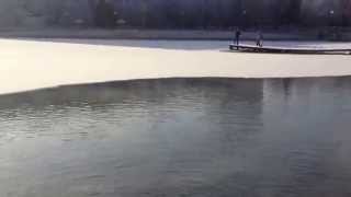 preview picture of video 'Слив воды в городское озеро'