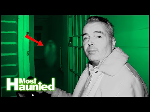 HE ATTACKED ME? Terrifying Glass Banging At Gloucester Prison