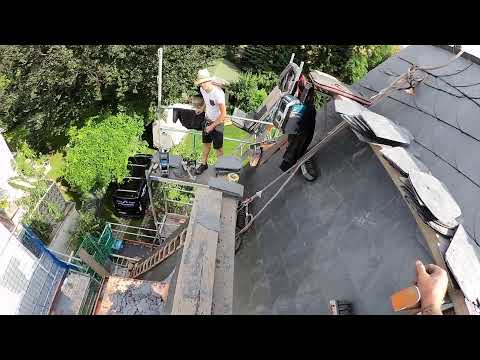 Firstgebinde am Kamin - Schuppendeckung - Live vom Schieferdach in Berlin