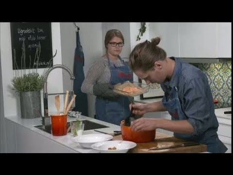 Mitt Kök bjuder på stekt laxfilé och ärtskott - TV4