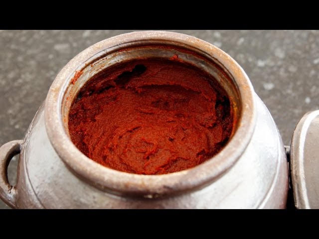 Video Pronunciation of gochujang in English Video Pronunciation of gochujang in English