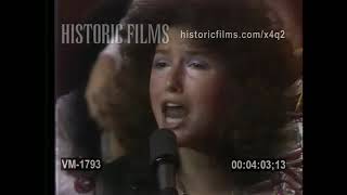 Melissa Manchester - &quot;Just Too Many People&quot; LIVE 1975