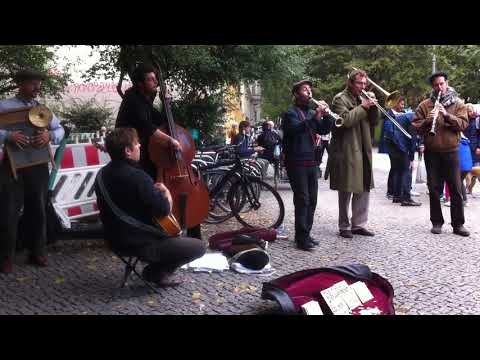 Time Rag Department at Wochenmarkt Kollwitzplatz 5.09.2020 part 2