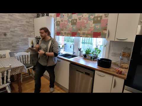 Realme GT Neo2 5G 1080p30 ultrawide video sample