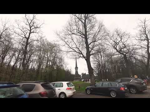 Mănăstirea Peri - cea mai înaltă construcție de lemn din lume