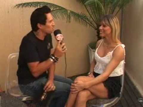 APLAUZZO 2 5 12 3 - POLE DANCE - GISELLI WELLER - JOINVILLE .wmv