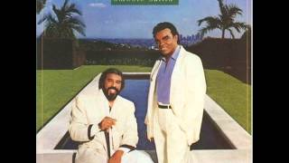 The Isley Brothers - Smooth Sailin&#39; Tonight