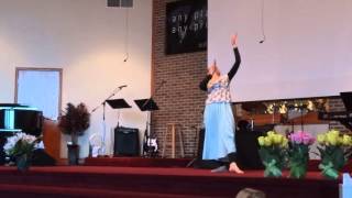 Worship Dance to Hillsong&#39;s O Praise The Name