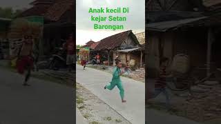 Download lagu Anak Kecil Di Kejar Barongan Sampe Nangis Masuk Rumah mp3